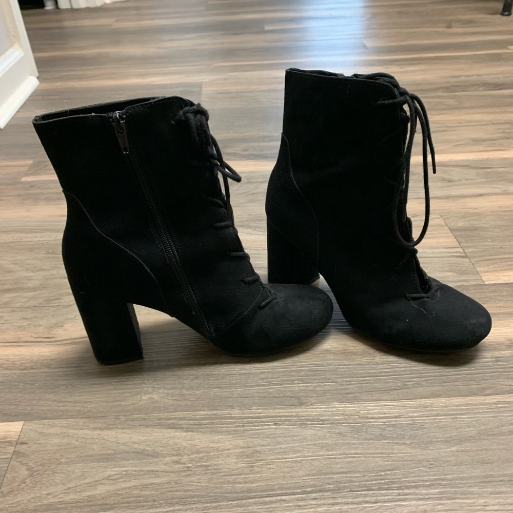 Black heeled boots size 8.5
